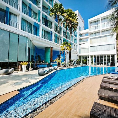 Hotel Baraquda Heeton Pattaya By Compass Hospitality Kültér fotó