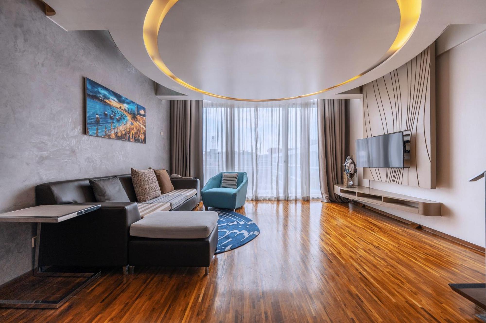 Hotel Baraquda Heeton Pattaya By Compass Hospitality Szoba fotó