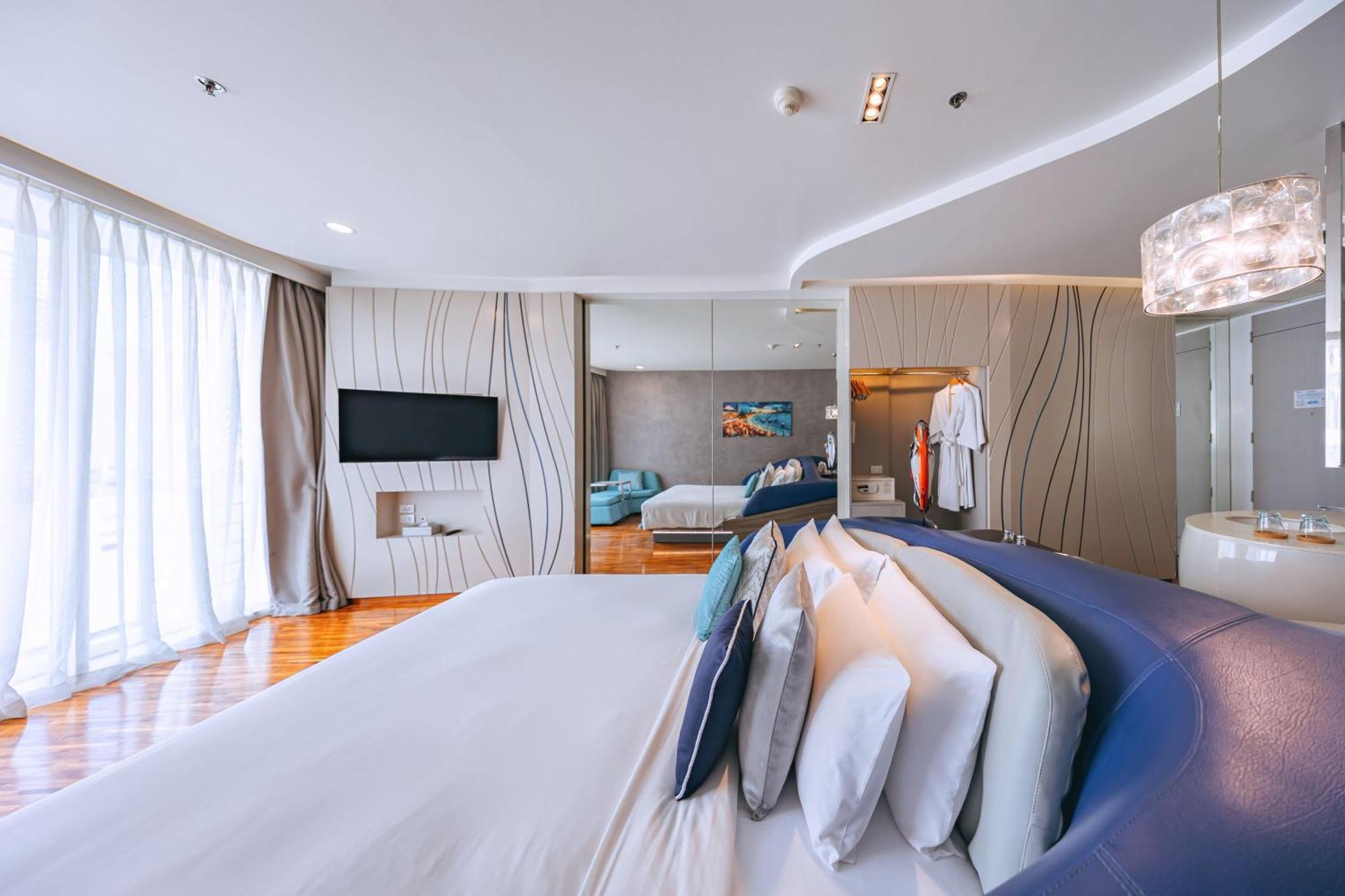 Hotel Baraquda Heeton Pattaya By Compass Hospitality Szoba fotó