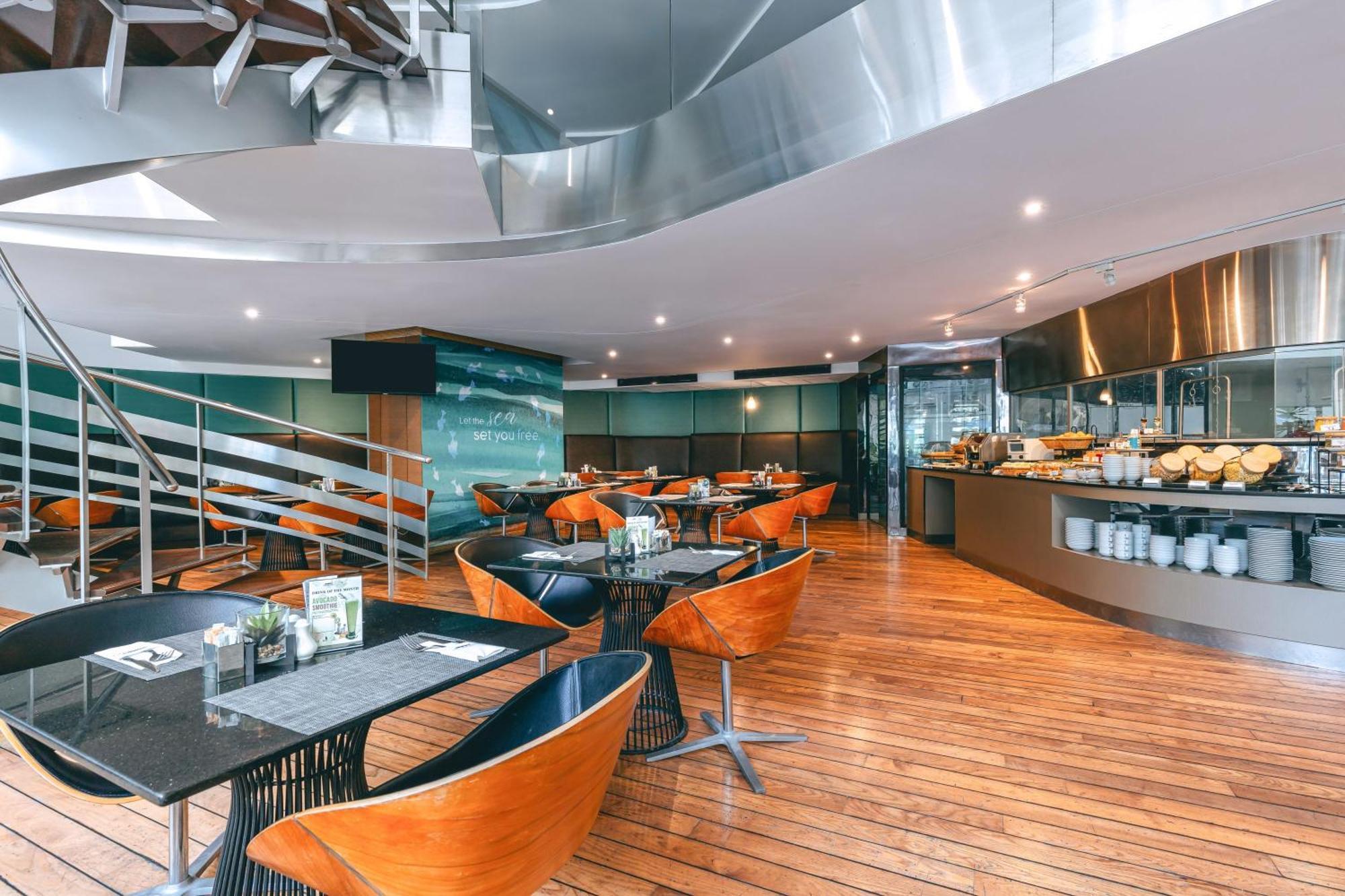 Hotel Baraquda Heeton Pattaya By Compass Hospitality Kültér fotó