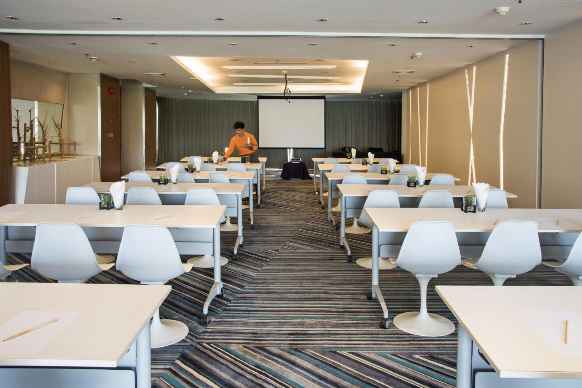 Hotel Baraquda Heeton Pattaya By Compass Hospitality Kültér fotó