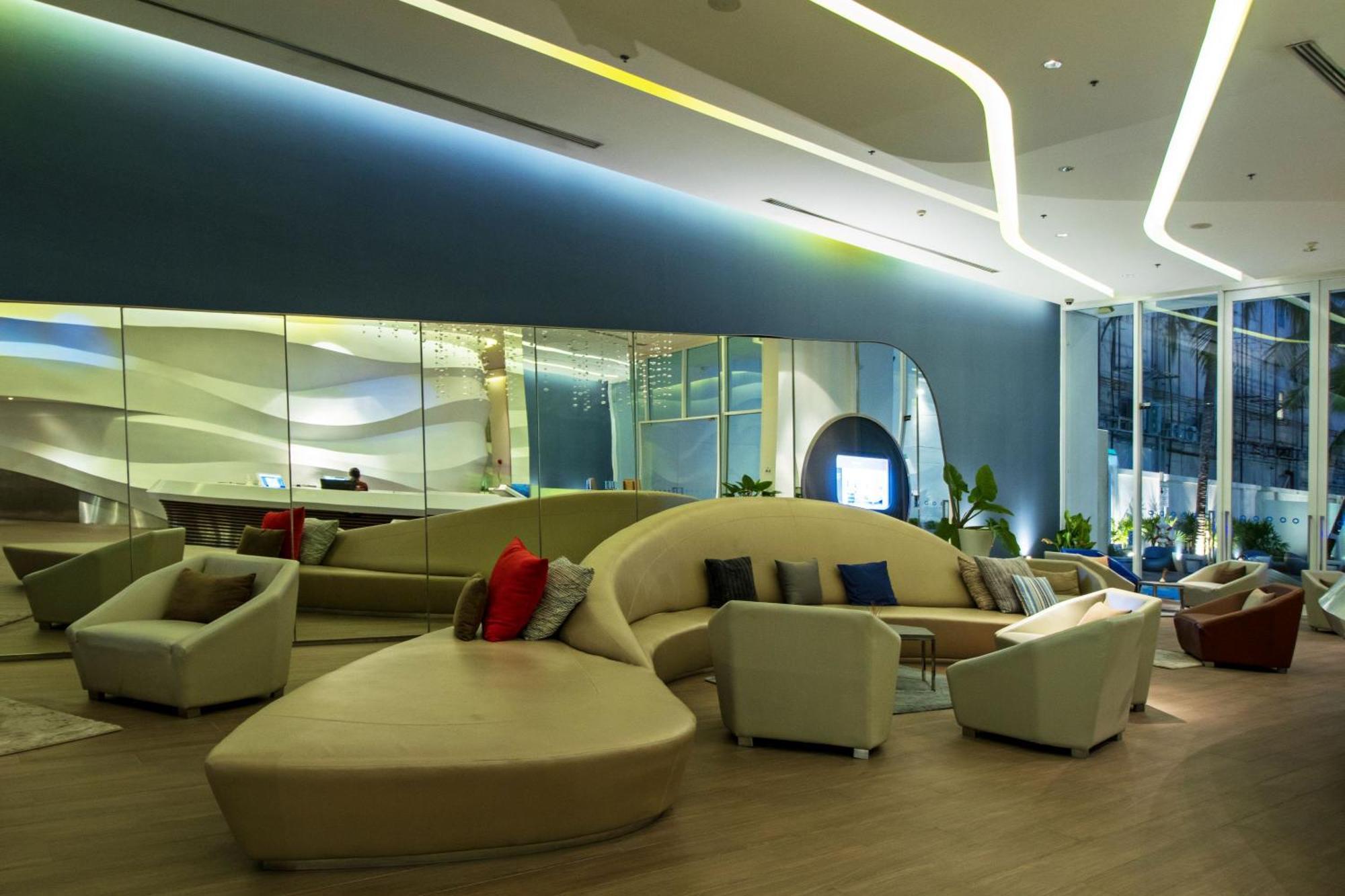 Hotel Baraquda Heeton Pattaya By Compass Hospitality Kültér fotó
